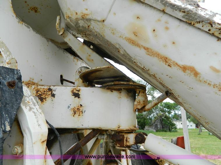 image for item J8910 1985 Mack RS688L ready mix truck