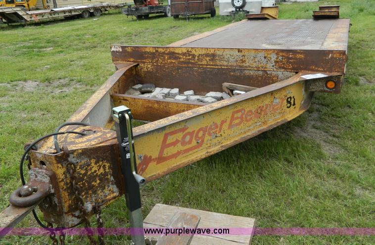 image for item J8912 1985 Eager Beaver equipment trailer