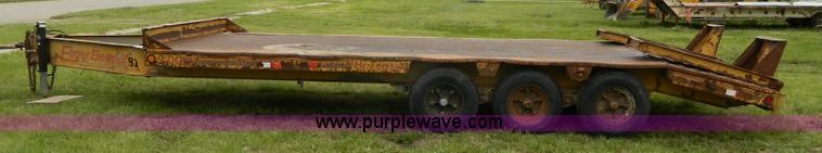 image for item J8912 1985 Eager Beaver equipment trailer