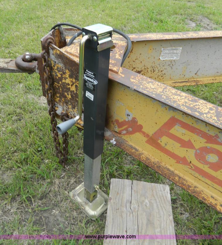 image for item J8912 1985 Eager Beaver equipment trailer