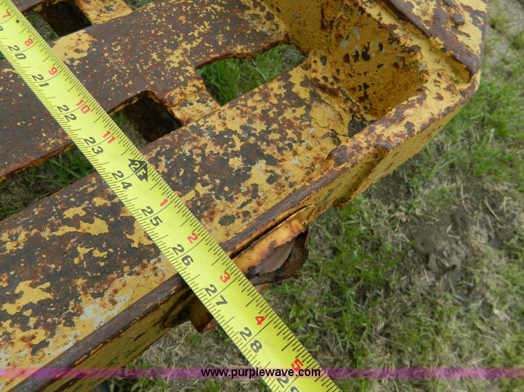 image for item J8913 1962 Haulette equipment trailer