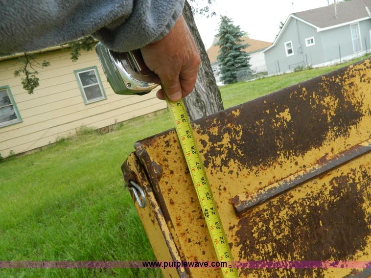 image for item J8913 1962 Haulette equipment trailer