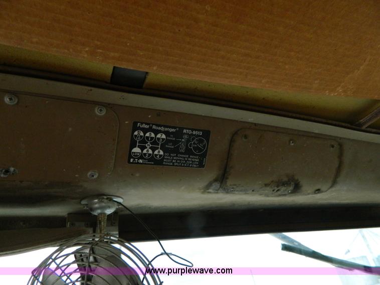 image for item J8915 1978 International Paystar 5000 ready mix truck