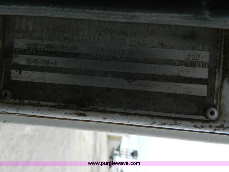 image for item J8915 1978 International Paystar 5000 ready mix truck