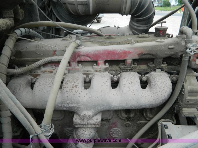 image for item J8915 1978 International Paystar 5000 ready mix truck