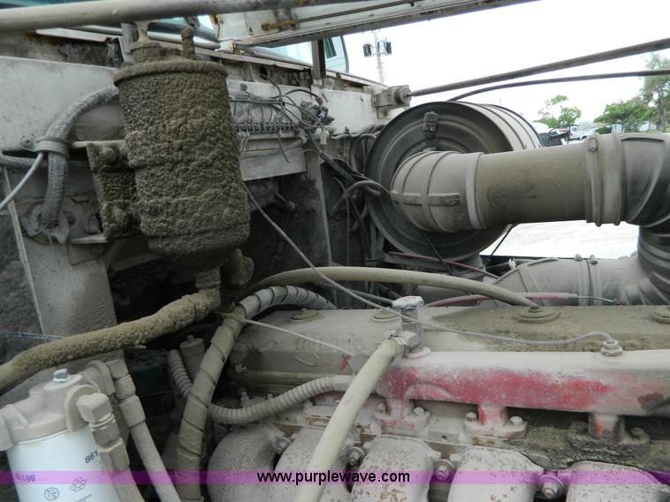 image for item J8915 1978 International Paystar 5000 ready mix truck