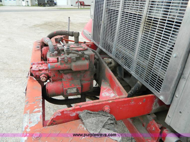 image for item J8916 1989 Peterbilt 357 ready mix truck