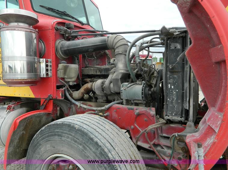 image for item J8916 1989 Peterbilt 357 ready mix truck