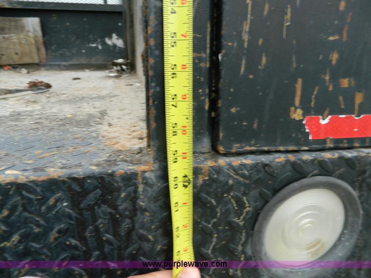 image for item J8917 1991 GMC TopKick service truck