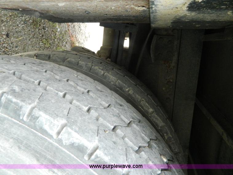 image for item J8917 1991 GMC TopKick service truck