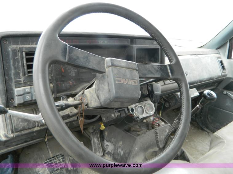 image for item J8917 1991 GMC TopKick service truck
