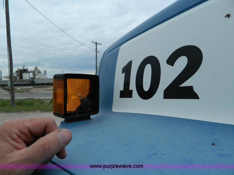 image for item J8917 1991 GMC TopKick service truck