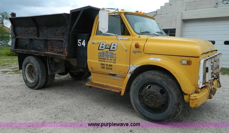 image for item J8918 1972 Chevrolet C50 dump truck