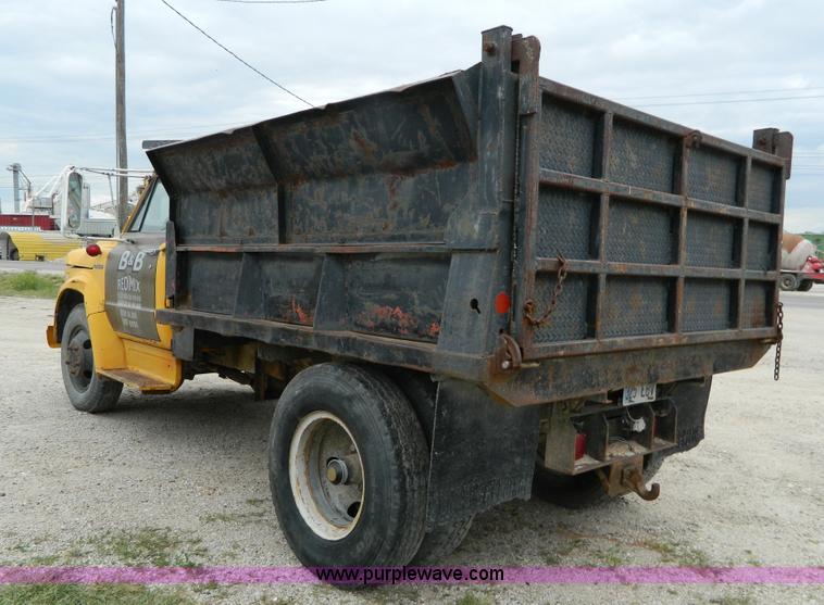 image for item J8918 1972 Chevrolet C50 dump truck