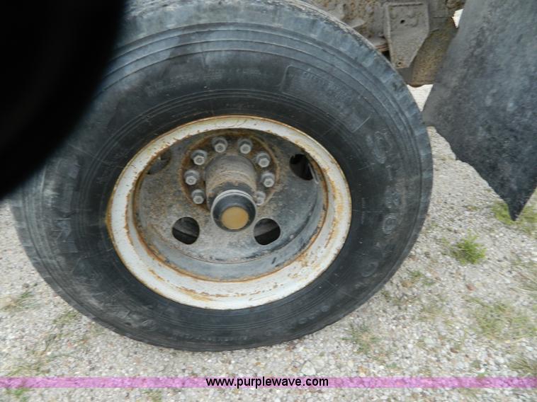 image for item J8918 1972 Chevrolet C50 dump truck