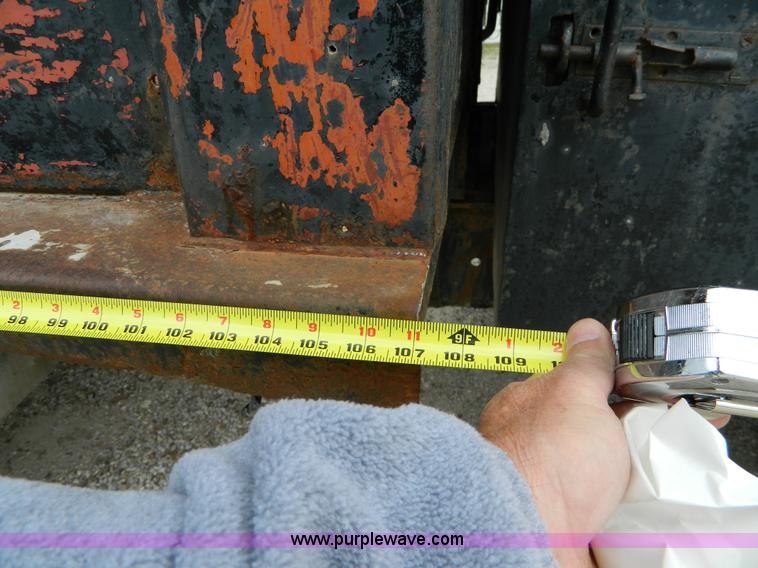 image for item J8918 1972 Chevrolet C50 dump truck