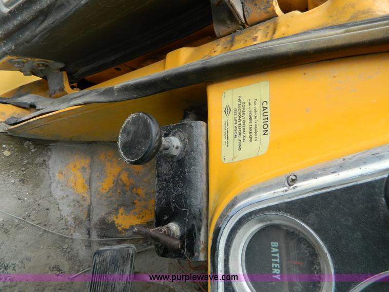 image for item J8918 1972 Chevrolet C50 dump truck