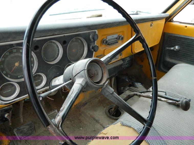 image for item J8918 1972 Chevrolet C50 dump truck