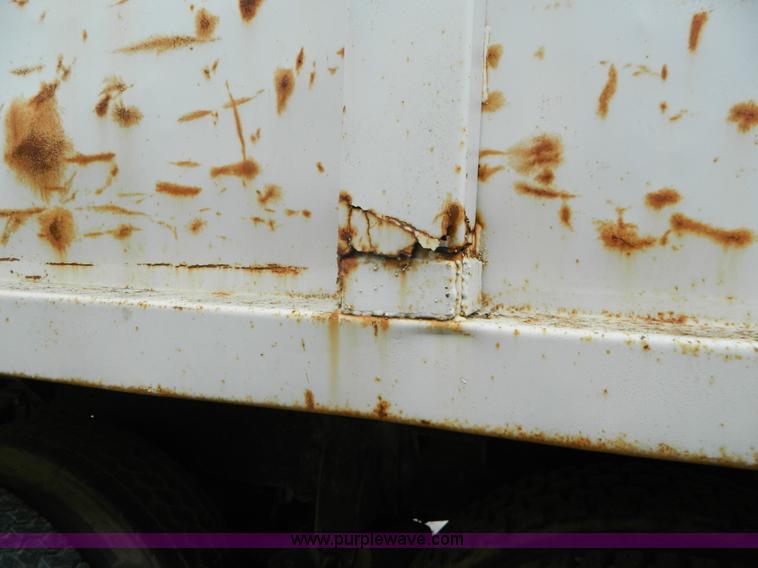 image for item J8920 1977 Kenworth W900A dump truck