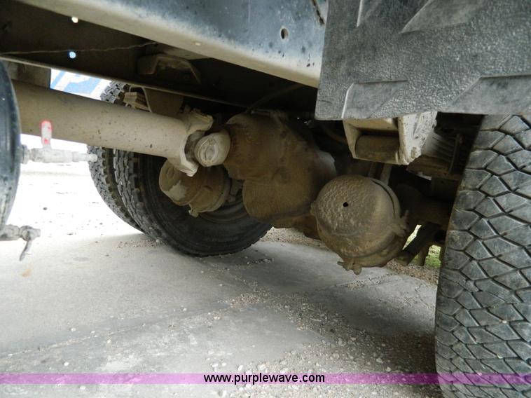 image for item J8920 1977 Kenworth W900A dump truck