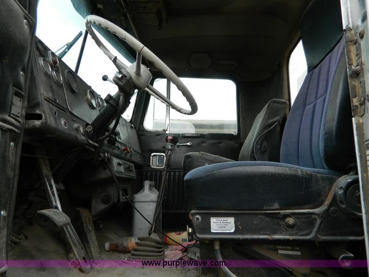 image for item J8920 1977 Kenworth W900A dump truck