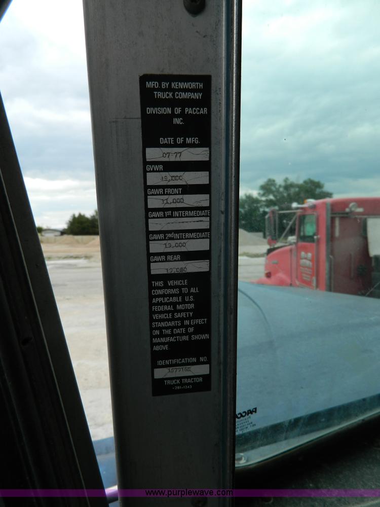 image for item J8920 1977 Kenworth W900A dump truck