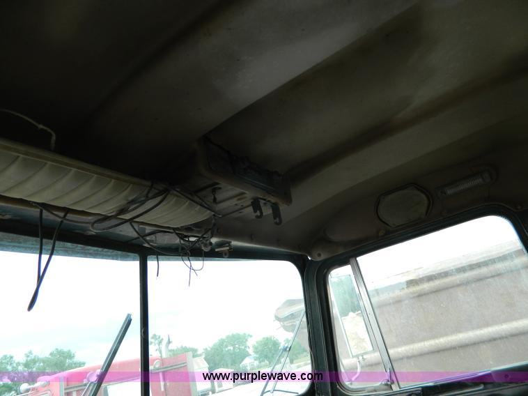 image for item J8920 1977 Kenworth W900A dump truck