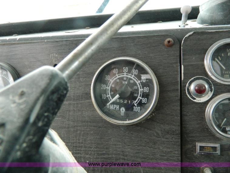 image for item J8920 1977 Kenworth W900A dump truck