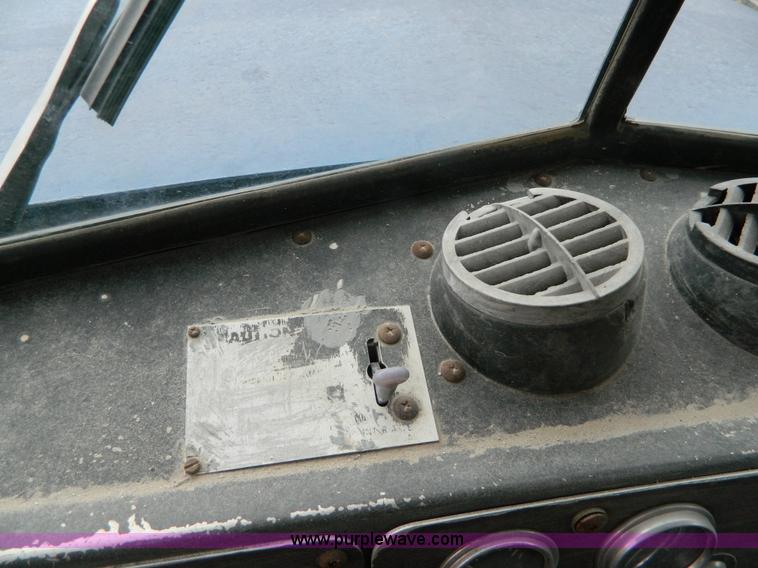 image for item J8920 1977 Kenworth W900A dump truck