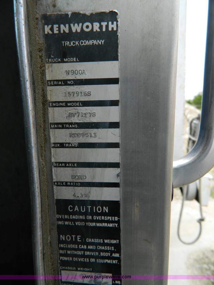 image for item J8920 1977 Kenworth W900A dump truck