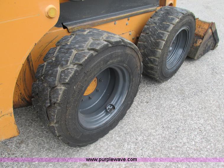 image for item K1396 2004 Case 40XT skid steer