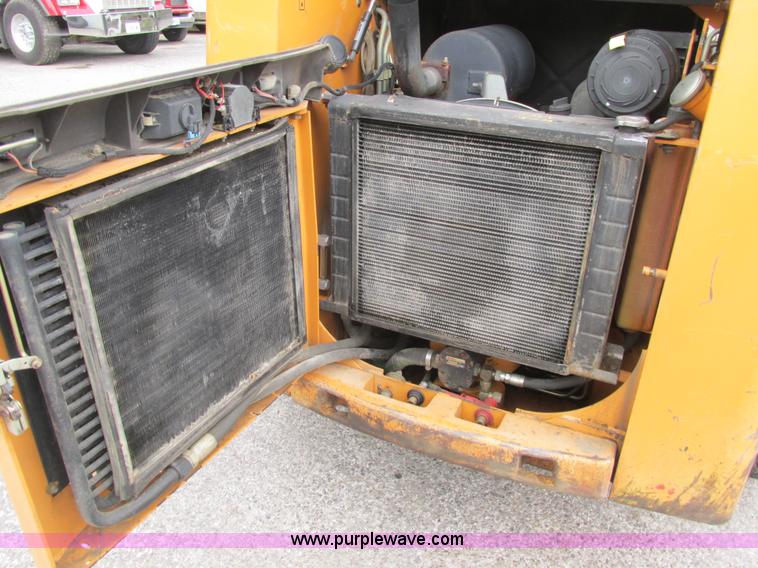 image for item K1396 2004 Case 40XT skid steer