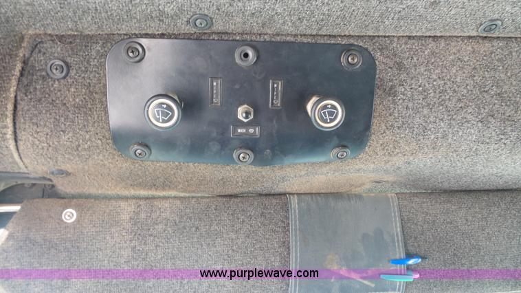 image for item K1411 1993 International F9370 dump truck