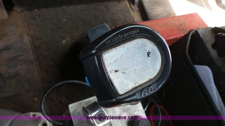 image for item K1411 1993 International F9370 dump truck