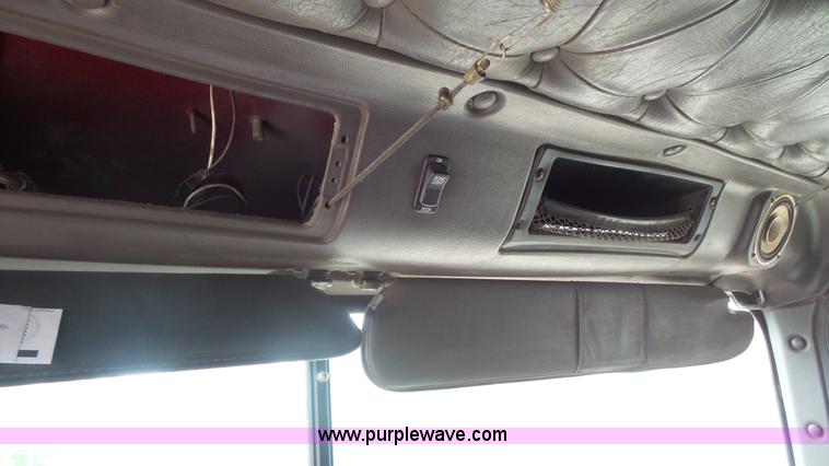 image for item K1412 1999 International Paystar 5000 dump truck