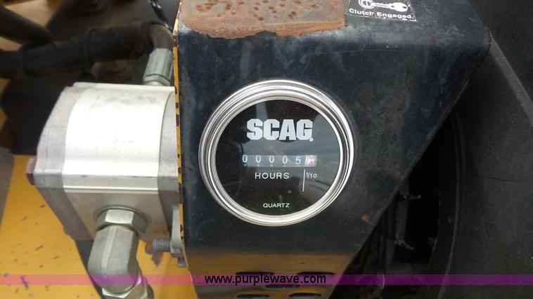 image for item K1425 2003 Vermeer BC625A wood chipper