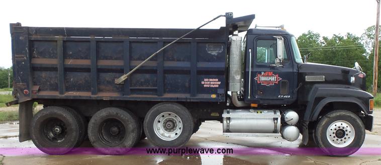image for item K1429 2001 Mack CH613 Granite dump truck