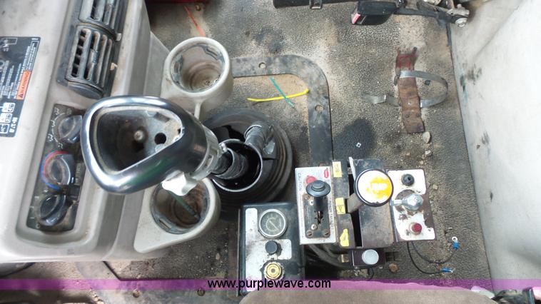 image for item K1429 2001 Mack CH613 Granite dump truck