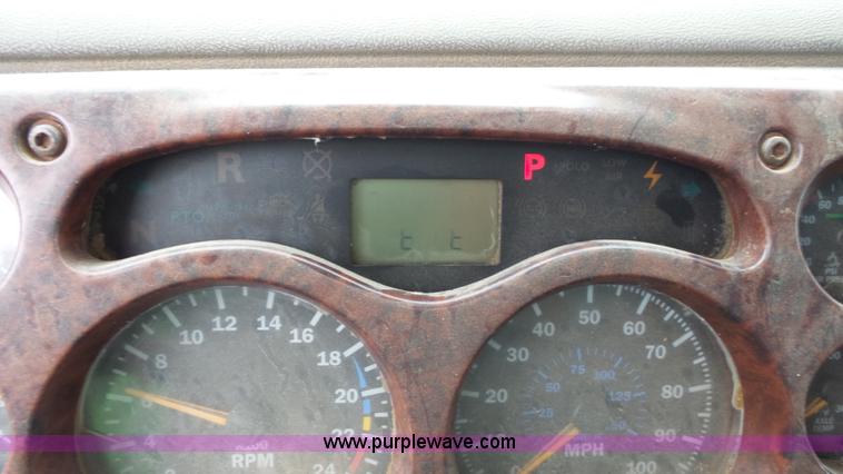 image for item K1429 2001 Mack CH613 Granite dump truck