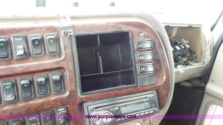 image for item K1429 2001 Mack CH613 Granite dump truck