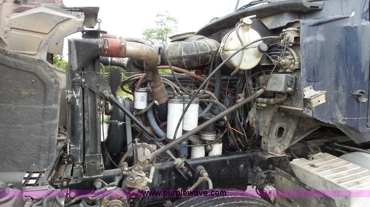 image for item K1429 2001 Mack CH613 Granite dump truck