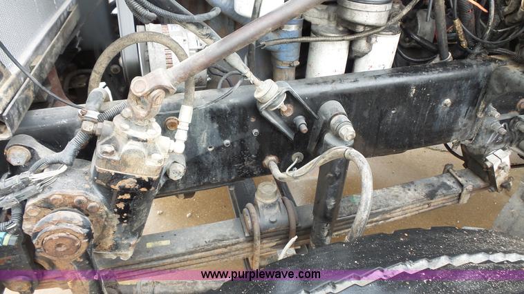 image for item K1429 2001 Mack CH613 Granite dump truck