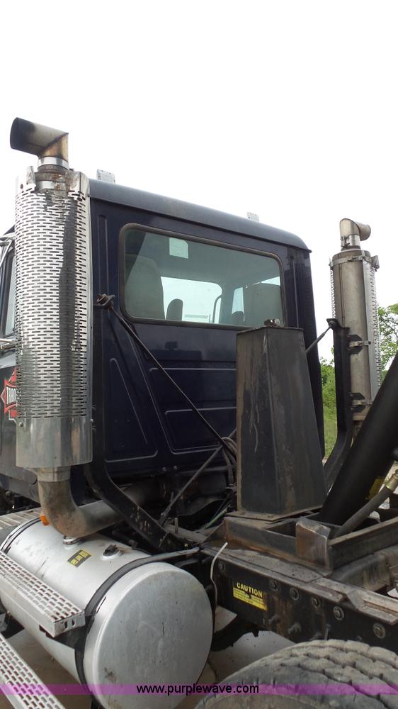 image for item K1429 2001 Mack CH613 Granite dump truck