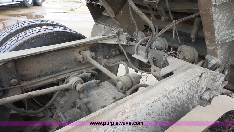 image for item K1429 2001 Mack CH613 Granite dump truck