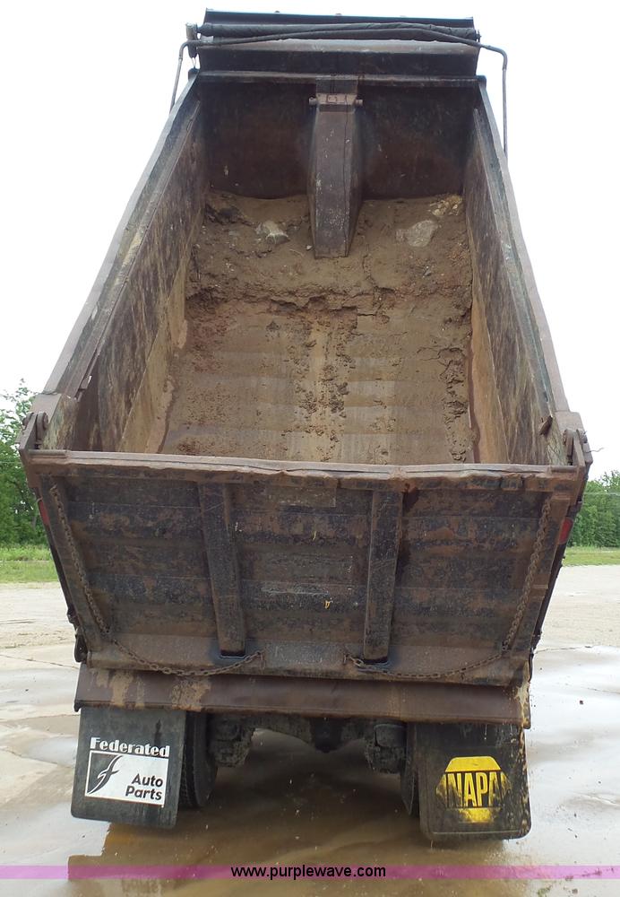 image for item K1429 2001 Mack CH613 Granite dump truck