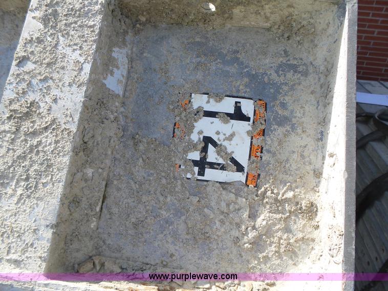 image for item K2208 Aluminum concrete forms