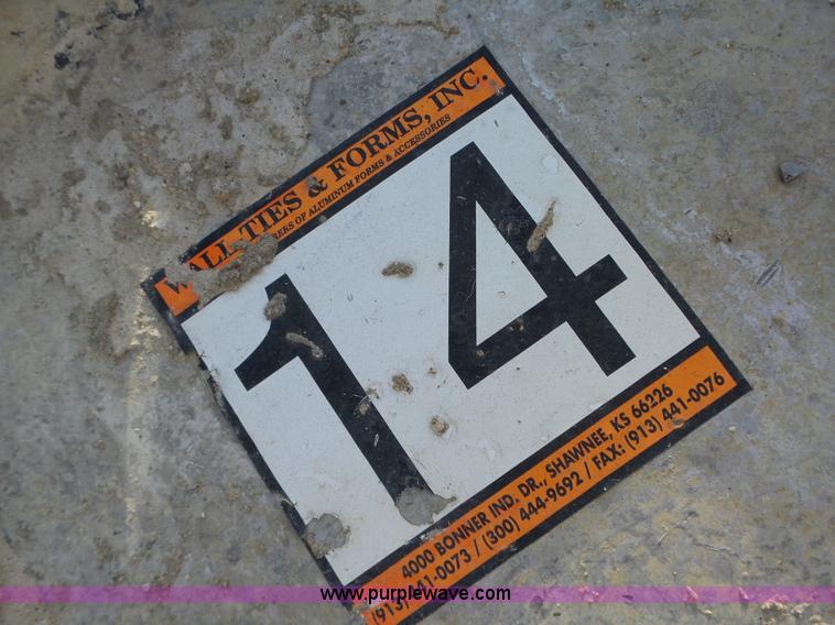 image for item K2208 Aluminum concrete forms