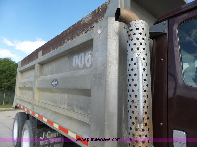 image for item K2209 2000 International F4900 dump truck