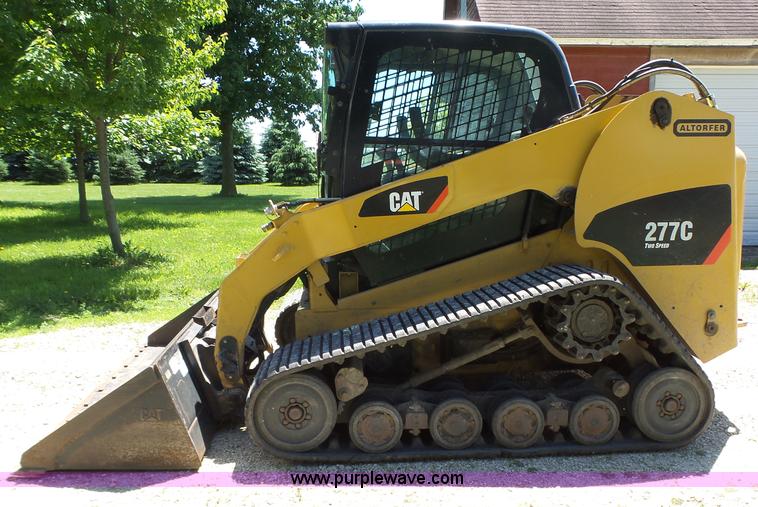 image for item K2213 2007 Caterpillar 277C skid steer