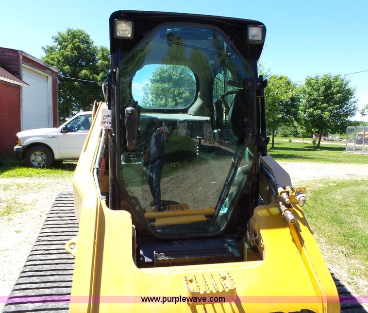 image for item K2213 2007 Caterpillar 277C skid steer